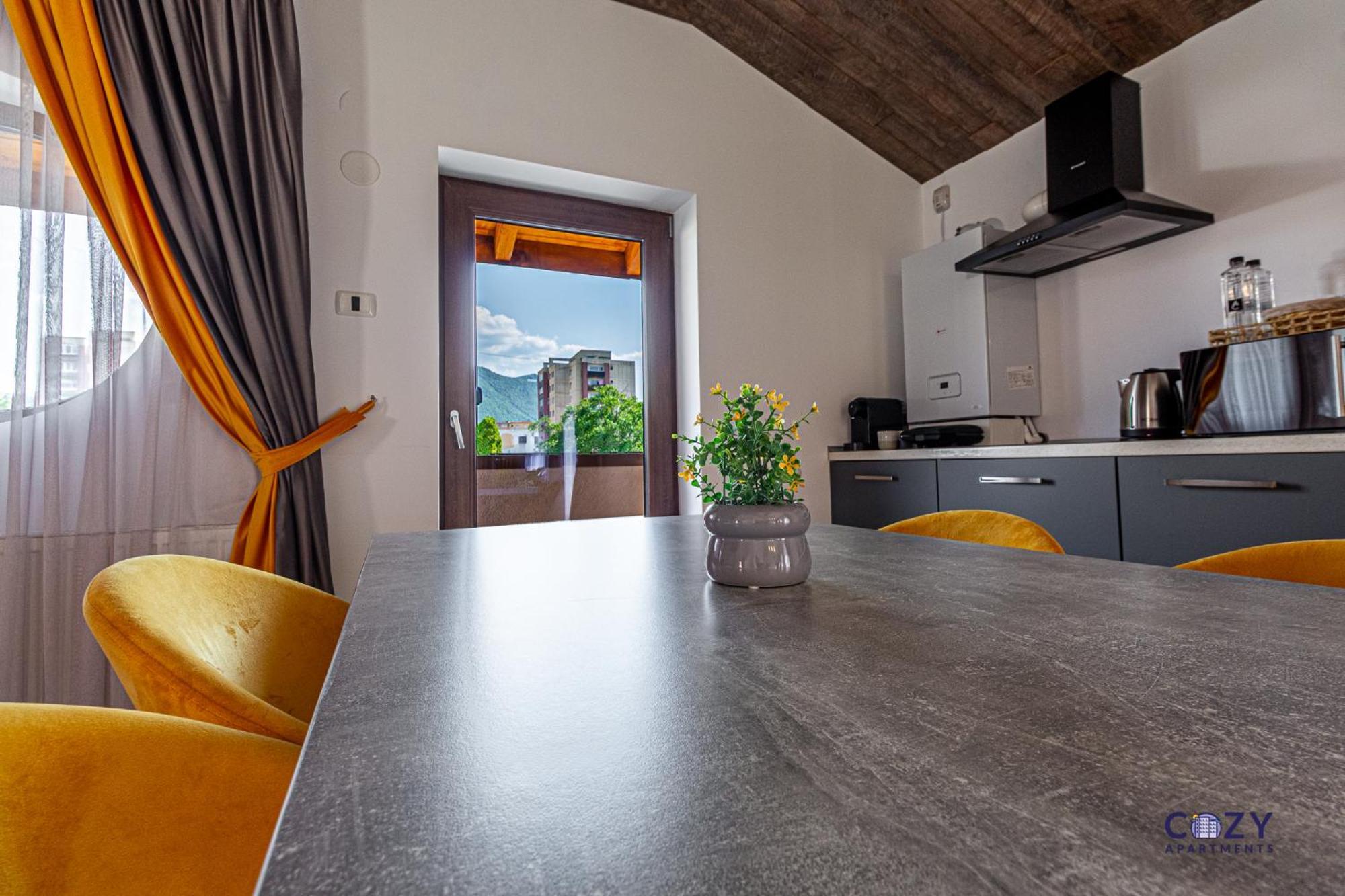 Unique And Cozy In Hotel de apartamente Brașov